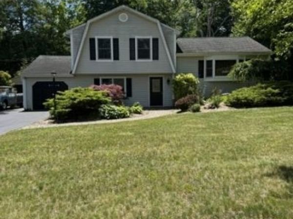 46 Sussex Dr, West Milford, NJ 07480