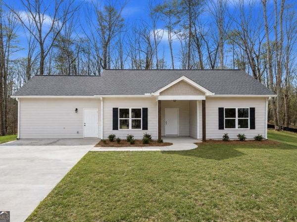 50 Hawks Ridge Ct, Cleveland, GA 30528