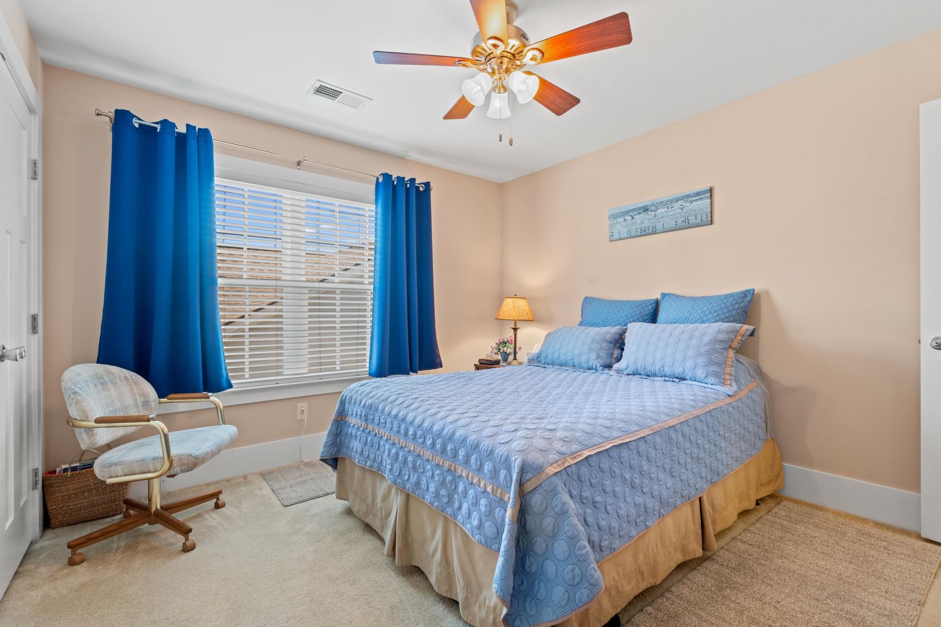 416 Retriever Ct.  Photo 32