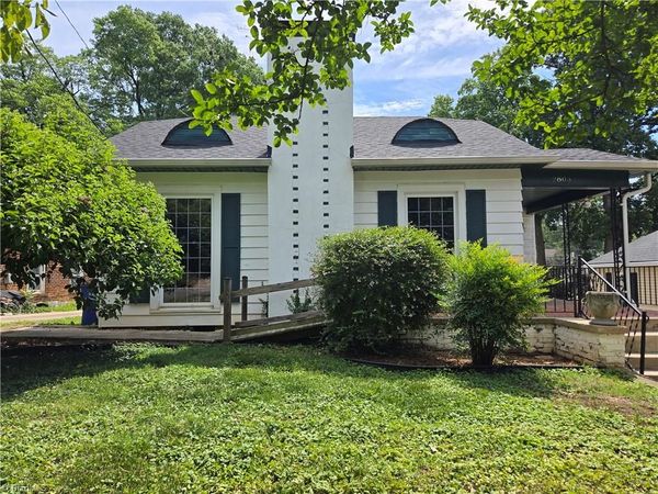 2805 Bon Air Avenue , Winston-Salem, NC 27105