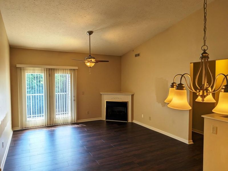 561 Napa Valley Lane, Unit 10, Fort Mitchell, KY 41017 Photo 3