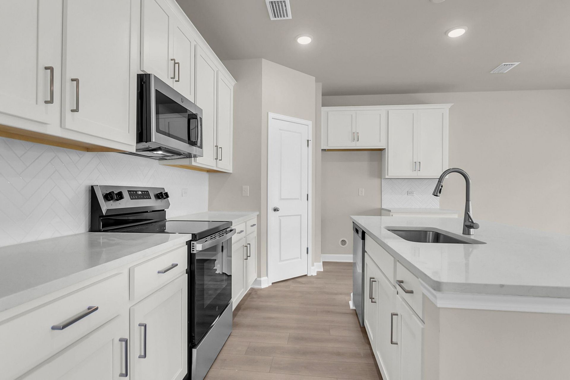 2087 Lavender Bloom Road Photo 25