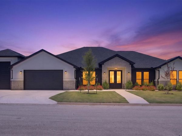 103 Still Meadow DR, Kingsland, TX 78639