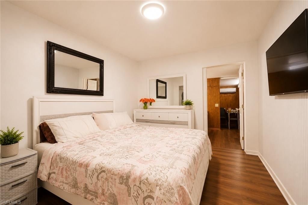 130 Jung Blvd W, Naples, FL 34120 Photo
