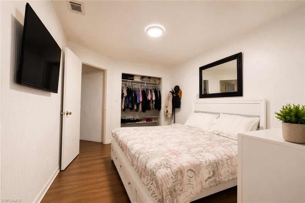 130 Jung Blvd W, Naples, FL 34120 Photo