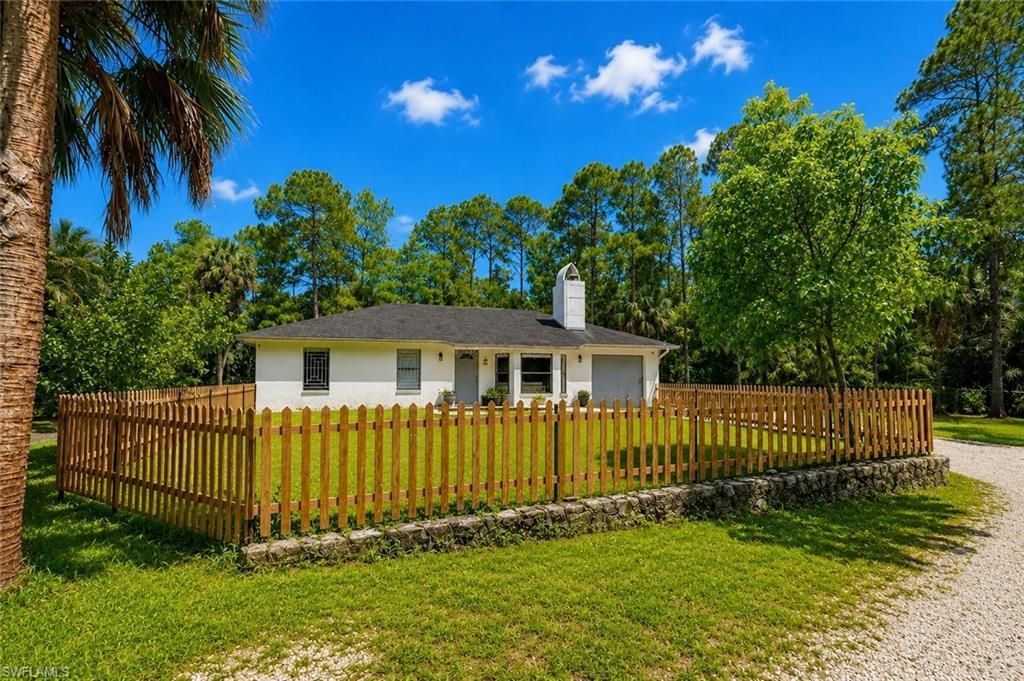 130 Jung Blvd W, Naples, FL 34120 Photo