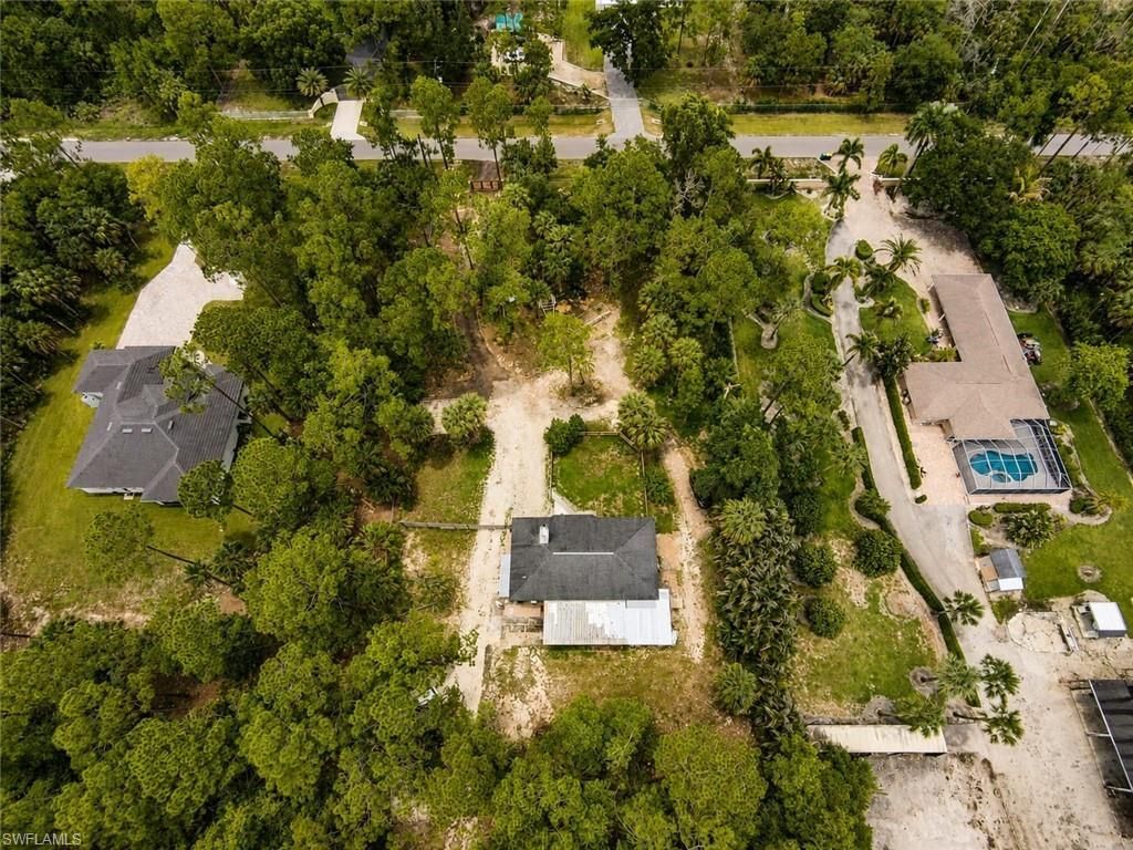 130 Jung Blvd W, Naples, FL 34120 Photo