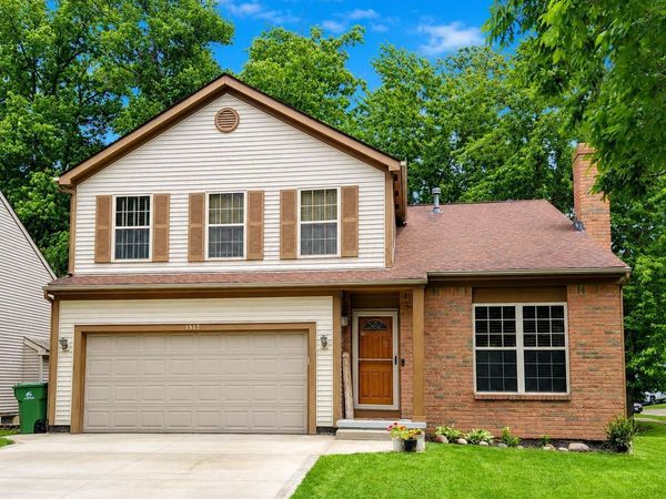 1517 Meadowlark Lane , Marysville, OH 43040