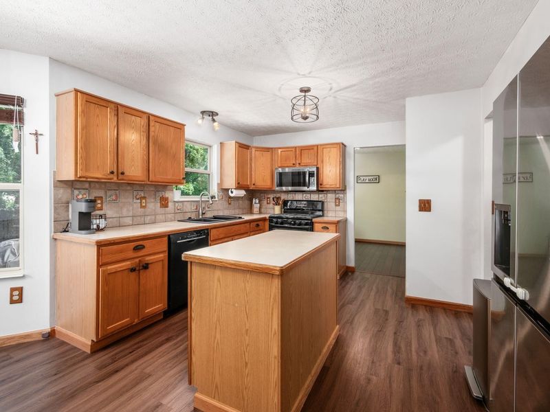 1517 Meadowlark Lane, Marysville, OH 43040 Photo 6