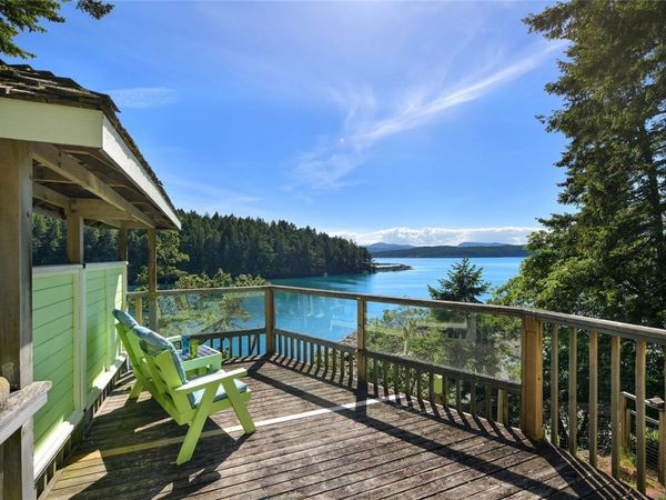 248 Leighton Lane , Mayne Island, BC V0N 2J2