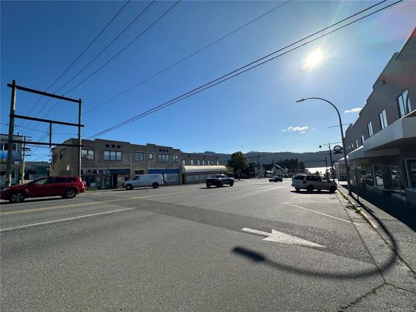4956 Argyle St , Port Alberni, BC V9Y 1V7