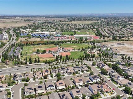 1823 Sorrell Cir, Rocklin, CA 95765 Photo
