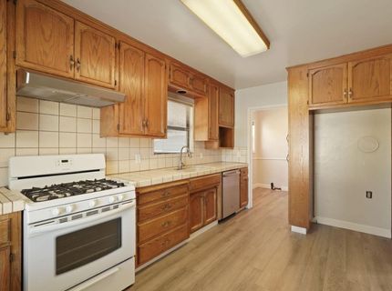 1221 S Pleasant Ave, Lodi, CA 95240 Photo