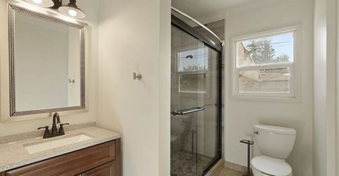 1221 S Pleasant Ave, Lodi, CA 95240 Photo