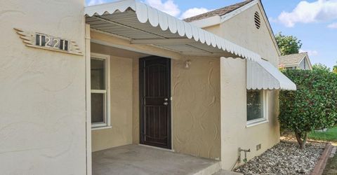 1221 S Pleasant Ave, Lodi, CA 95240 Photo