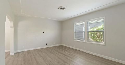 1221 S Pleasant Ave, Lodi, CA 95240 Photo