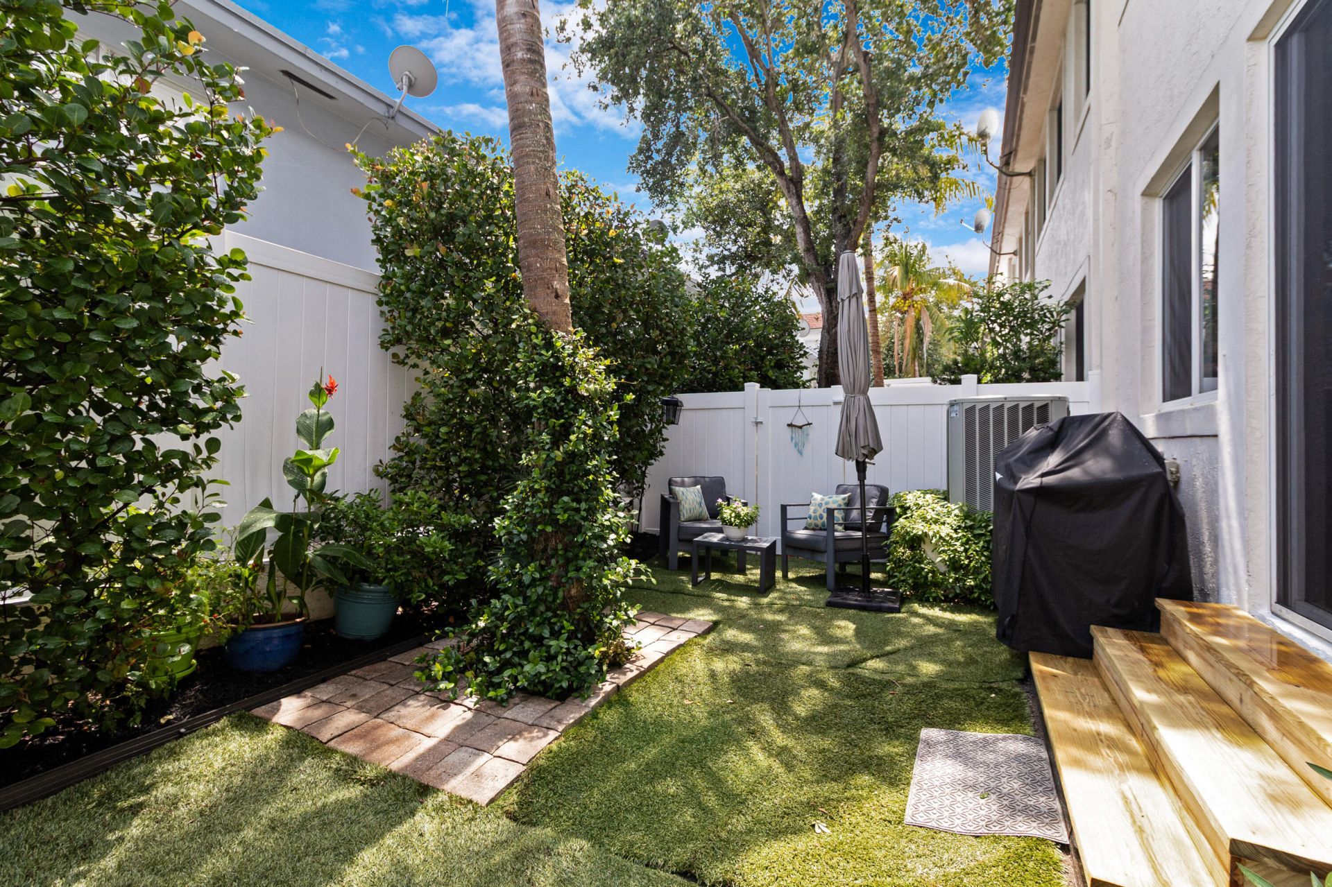 732 SE 2nd Street, Unit 732, Pompano Beach, FL 33060 Photo