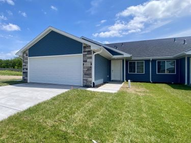 4810 S 1st Street, Lincoln, NE 68523
