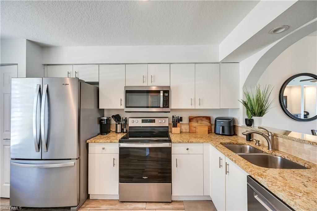 6650 Huntington Lakes Cir , Unit 102, Naples, FL 34119 Photo