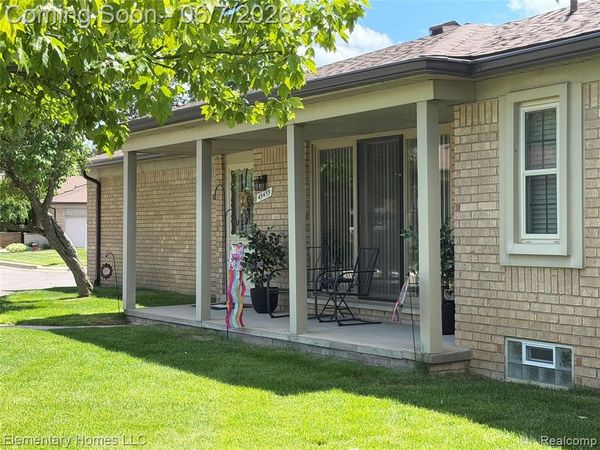 49459 Tarrytown Court, Shelby Twp, MI 48315