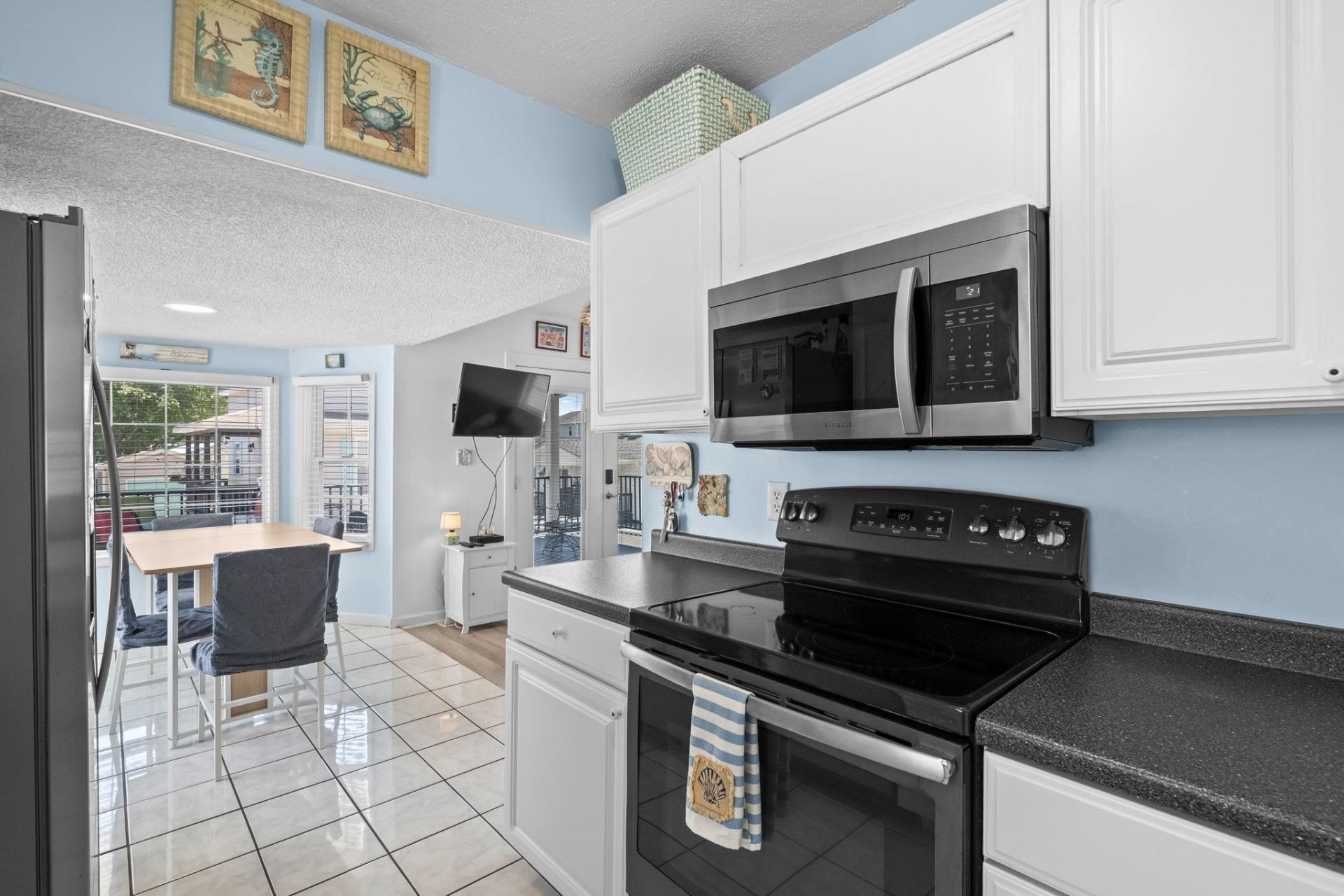 6001-5518 S Kings Hwy. Photo 17