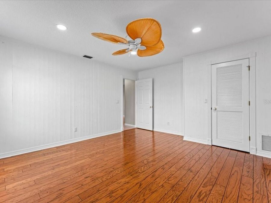 Property Image 76