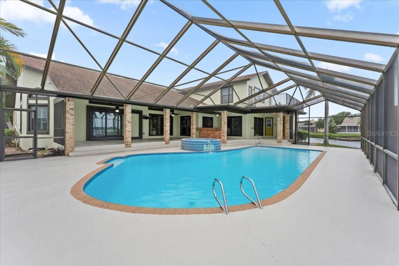 1589 Mary Lane, Tarpon Springs, FL 34689 Photo