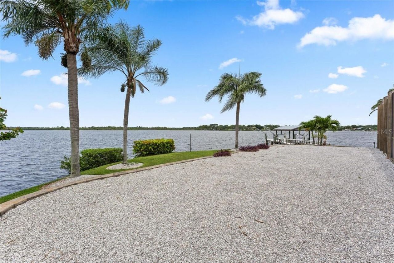 1589 Mary Lane, Tarpon Springs, FL 34689 Photo