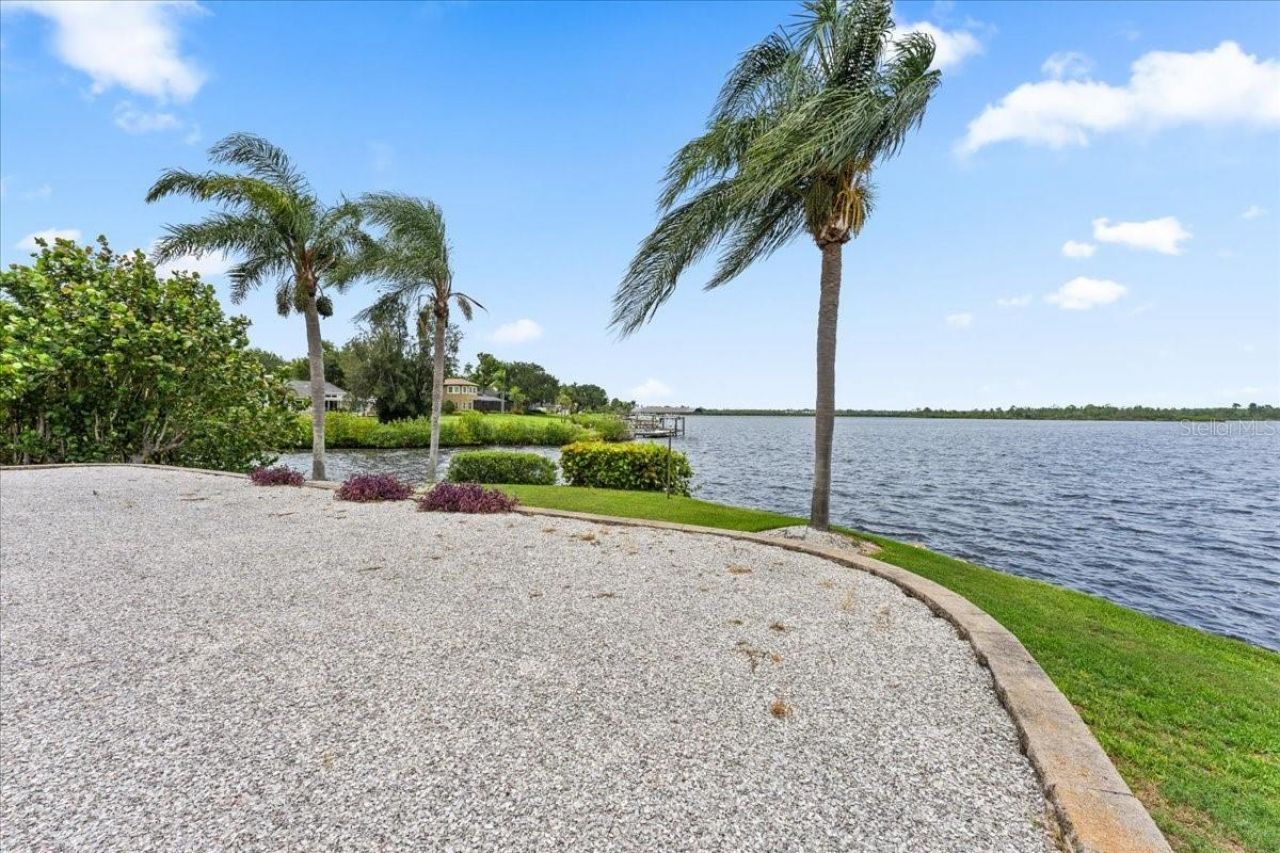 1589 Mary Lane, Tarpon Springs, FL 34689 Photo