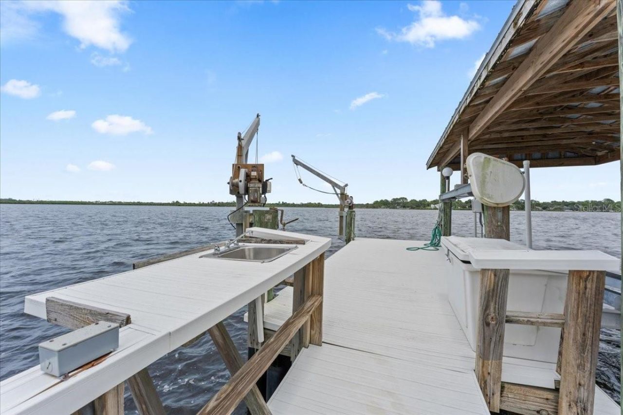 1589 Mary Lane, Tarpon Springs, FL 34689 Photo