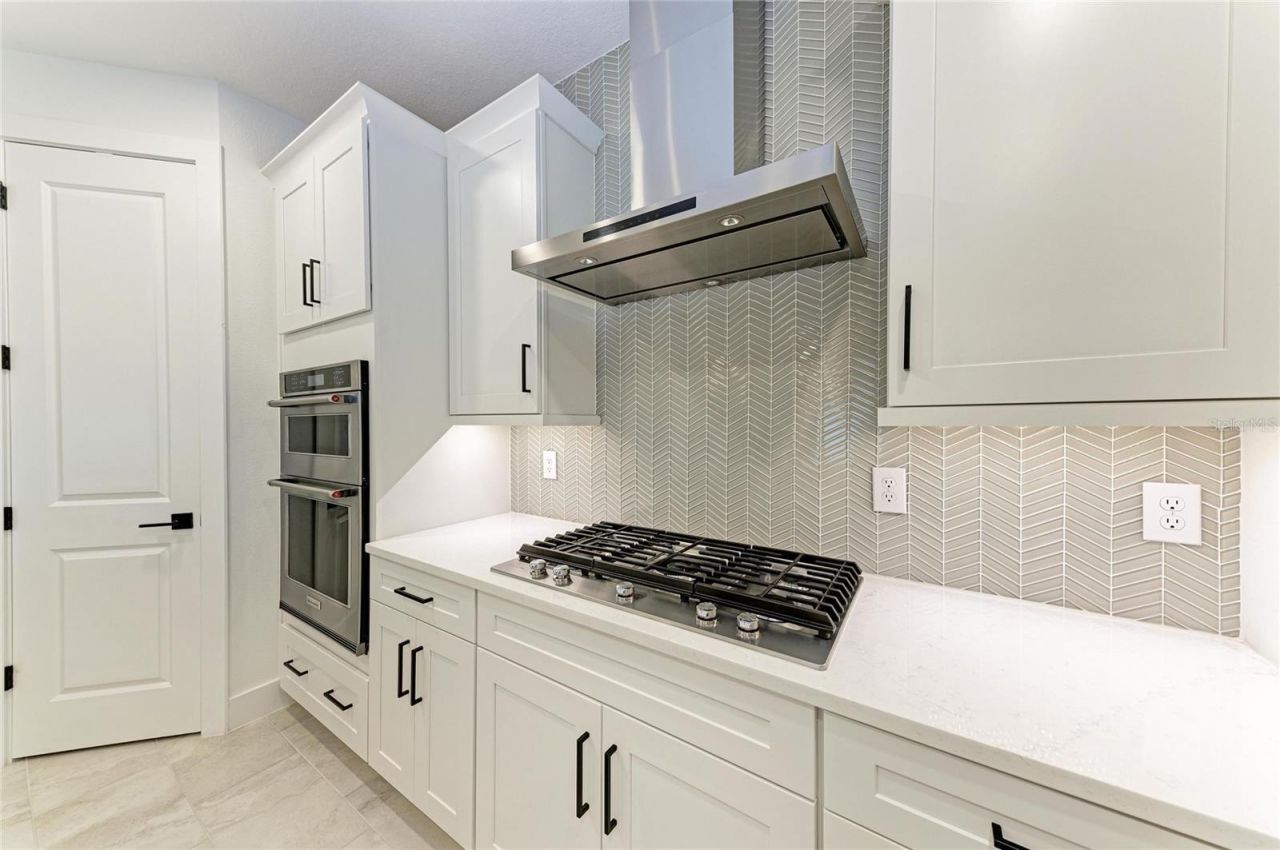 18615 Midsummer Place, Venice, FL 34293 Photo
