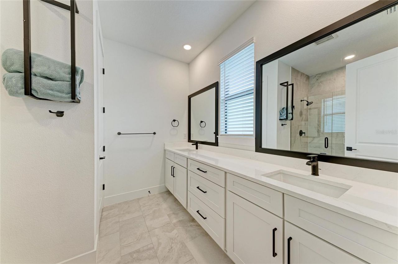 18615 Midsummer Place, Venice, FL 34293 Photo