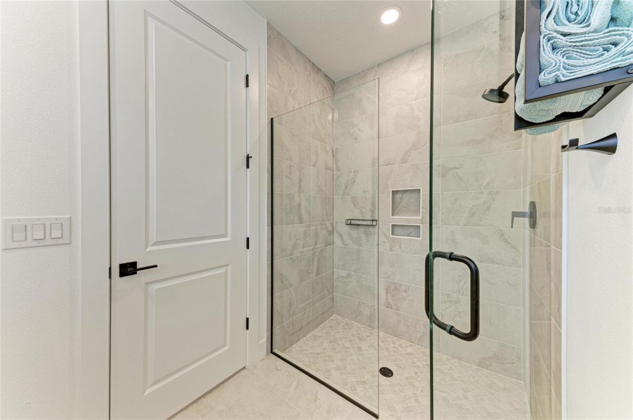 18615 Midsummer Place, Venice, FL 34293 Photo