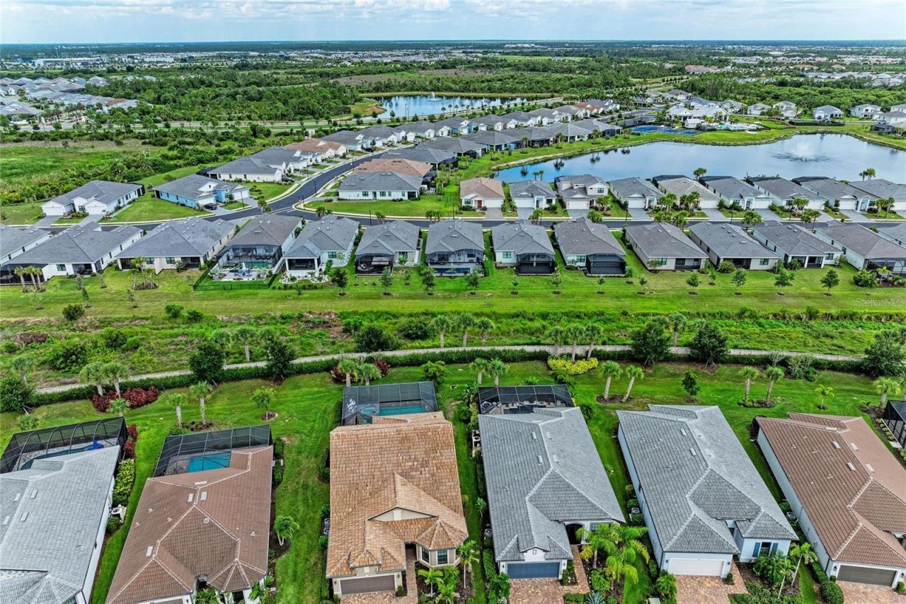 18615 Midsummer Place, Venice, FL 34293 Photo