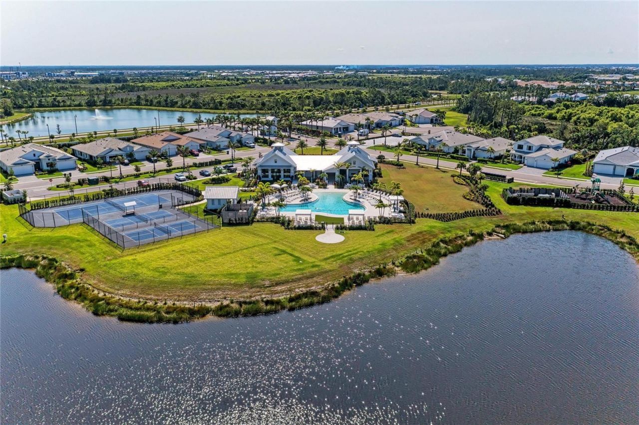 18615 Midsummer Place, Venice, FL 34293 Photo