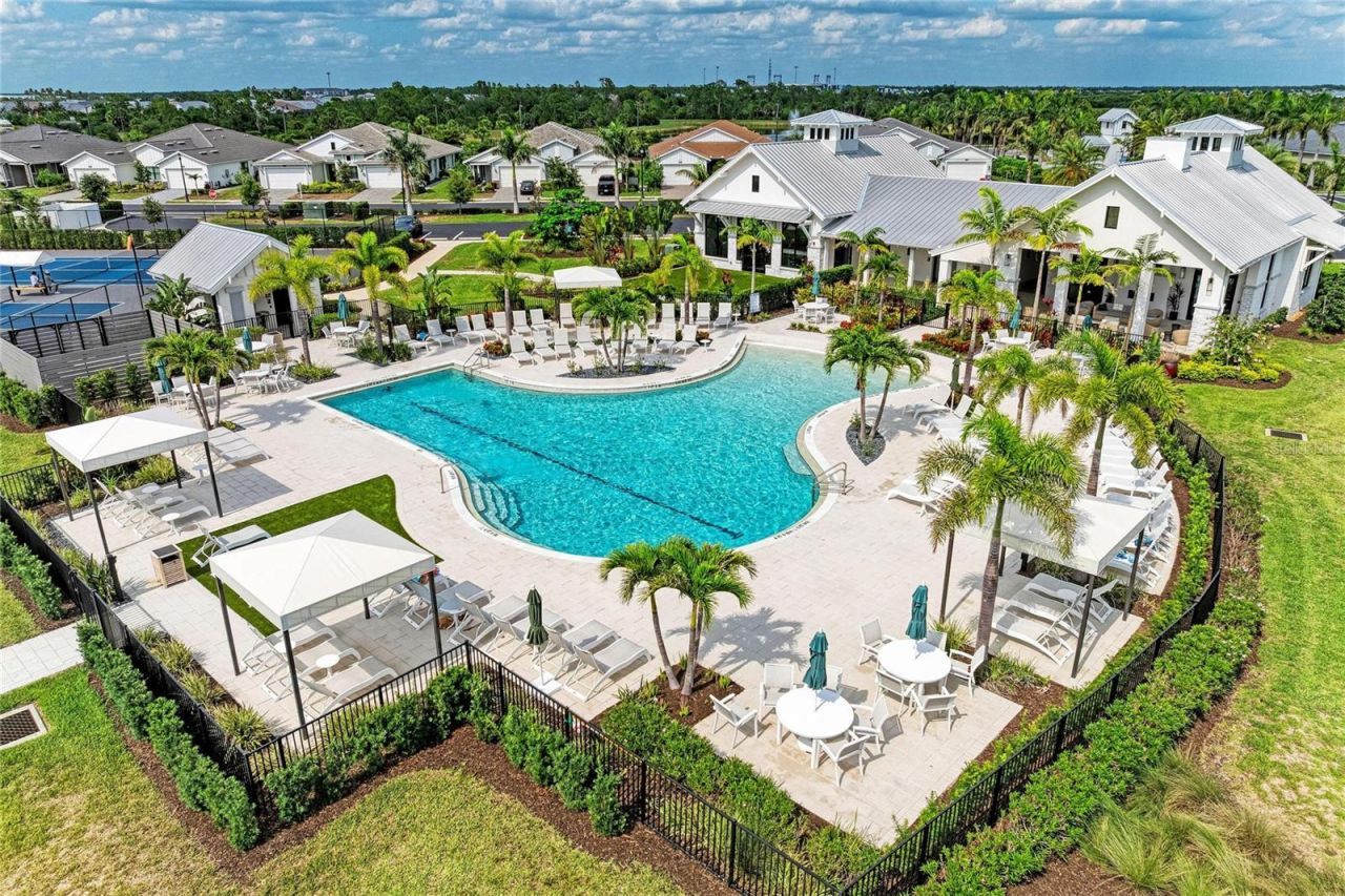 18615 Midsummer Place, Venice, FL 34293 Photo