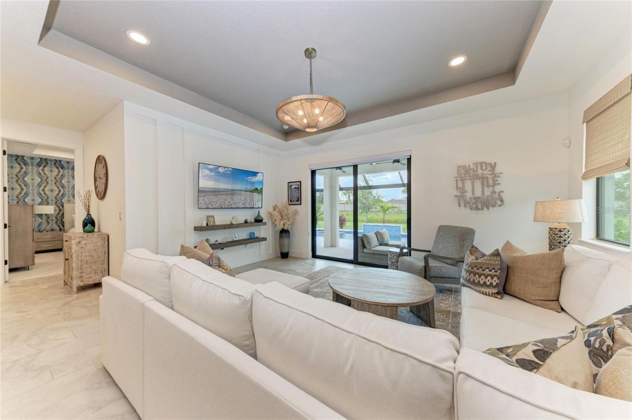 18615 Midsummer Place, Venice, FL 34293 Photo