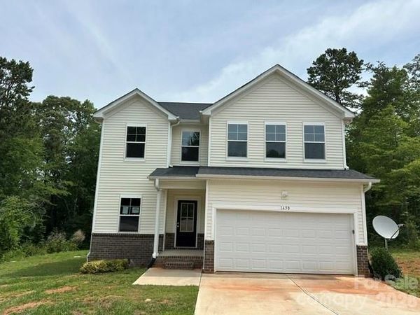 1650 Nicholas Way , Unit 25, Hickory, NC 28602