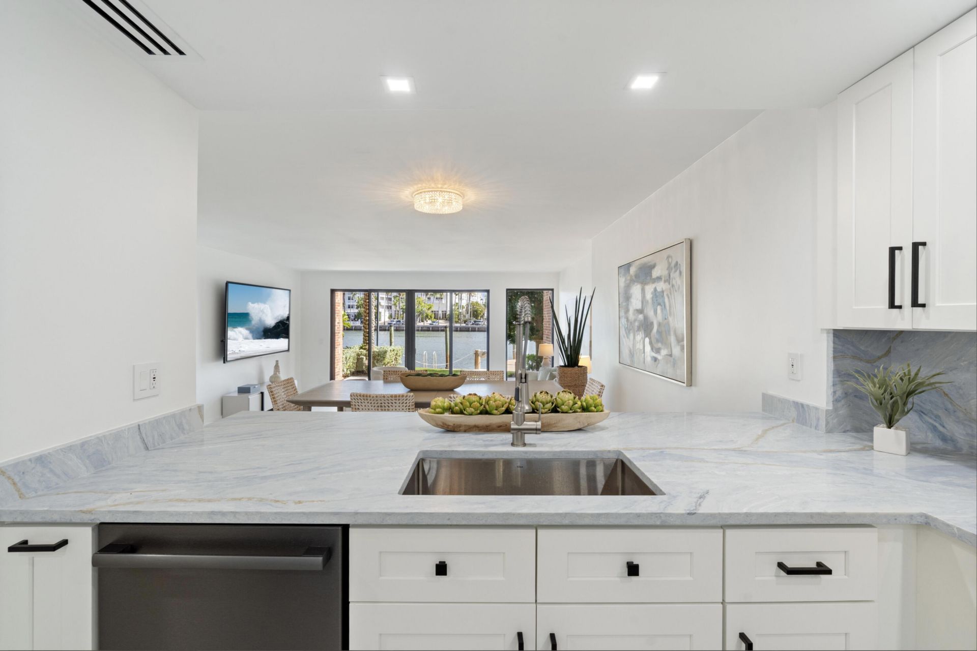 1800 S Ocean Drive, Unit 109, Fort Lauderdale, FL 33316 Photo