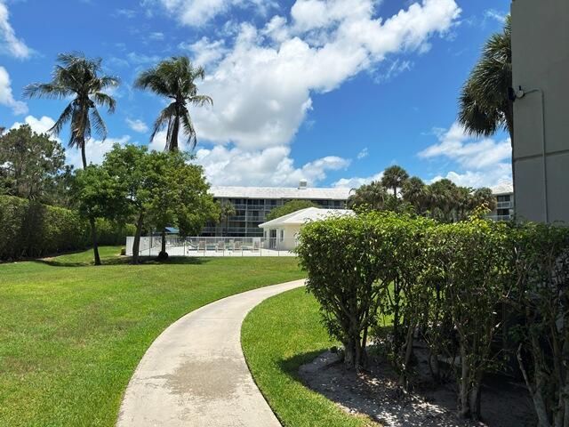 2601 Village Boulevard, Unit 301, West Palm Beach, FL 33409 Photo