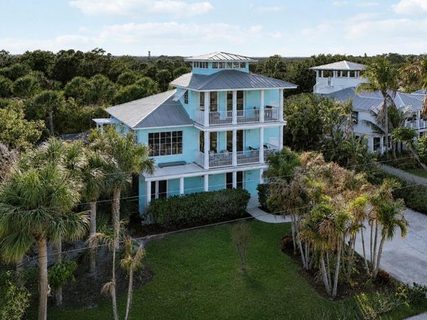 3392 NE Skyline Drive, Jensen Beach, FL 34957