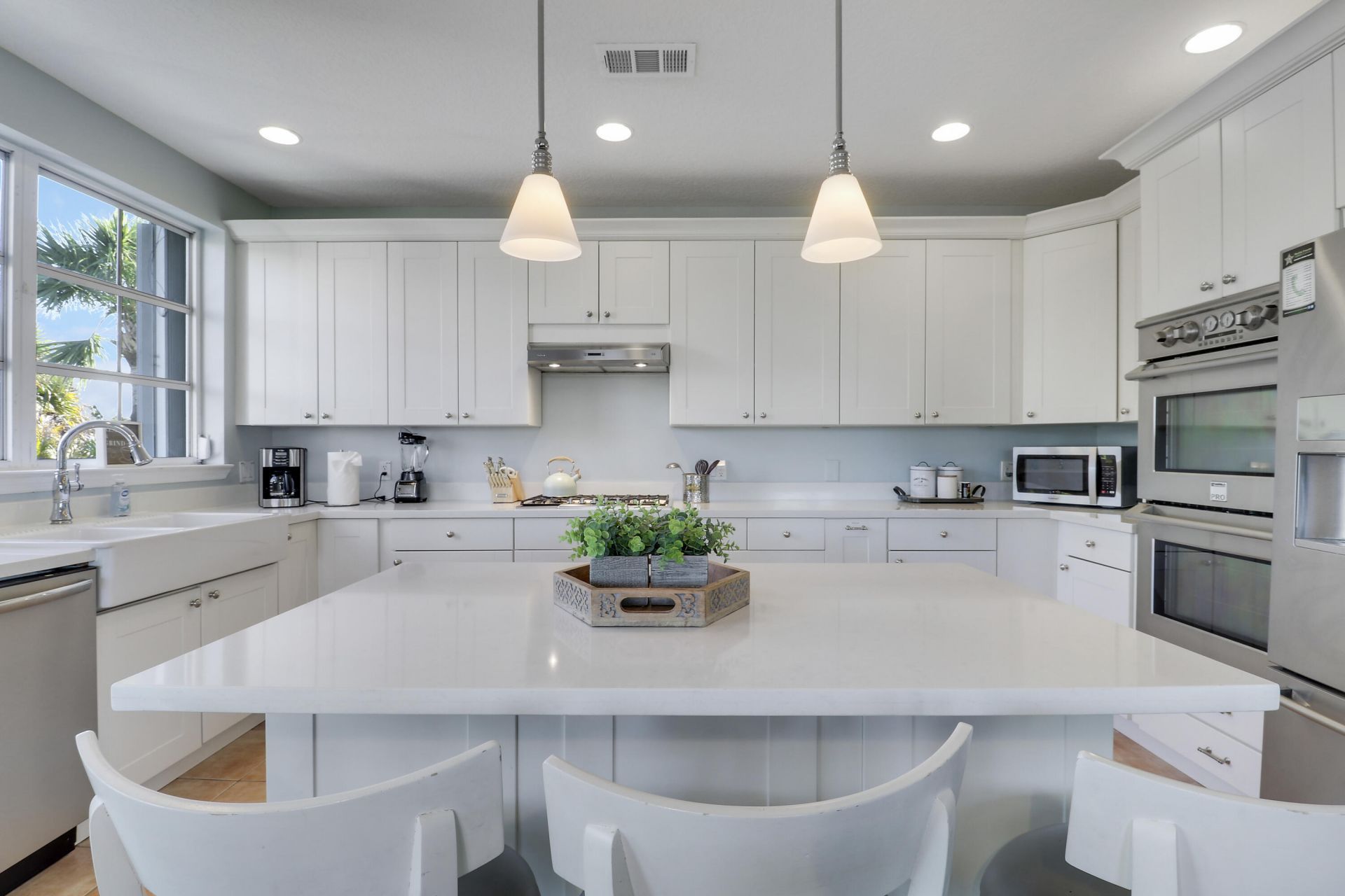 3392 NE Skyline Drive, Jensen Beach, FL 34957 Photo