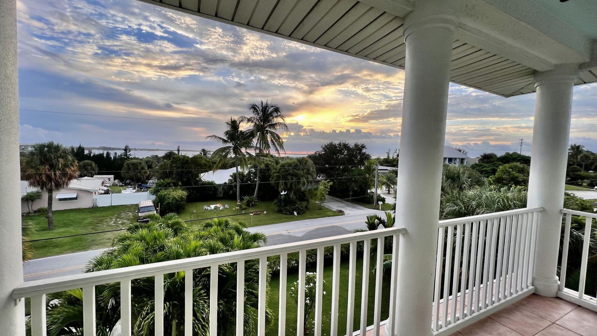 3392 NE Skyline Drive, Jensen Beach, FL 34957 Photo