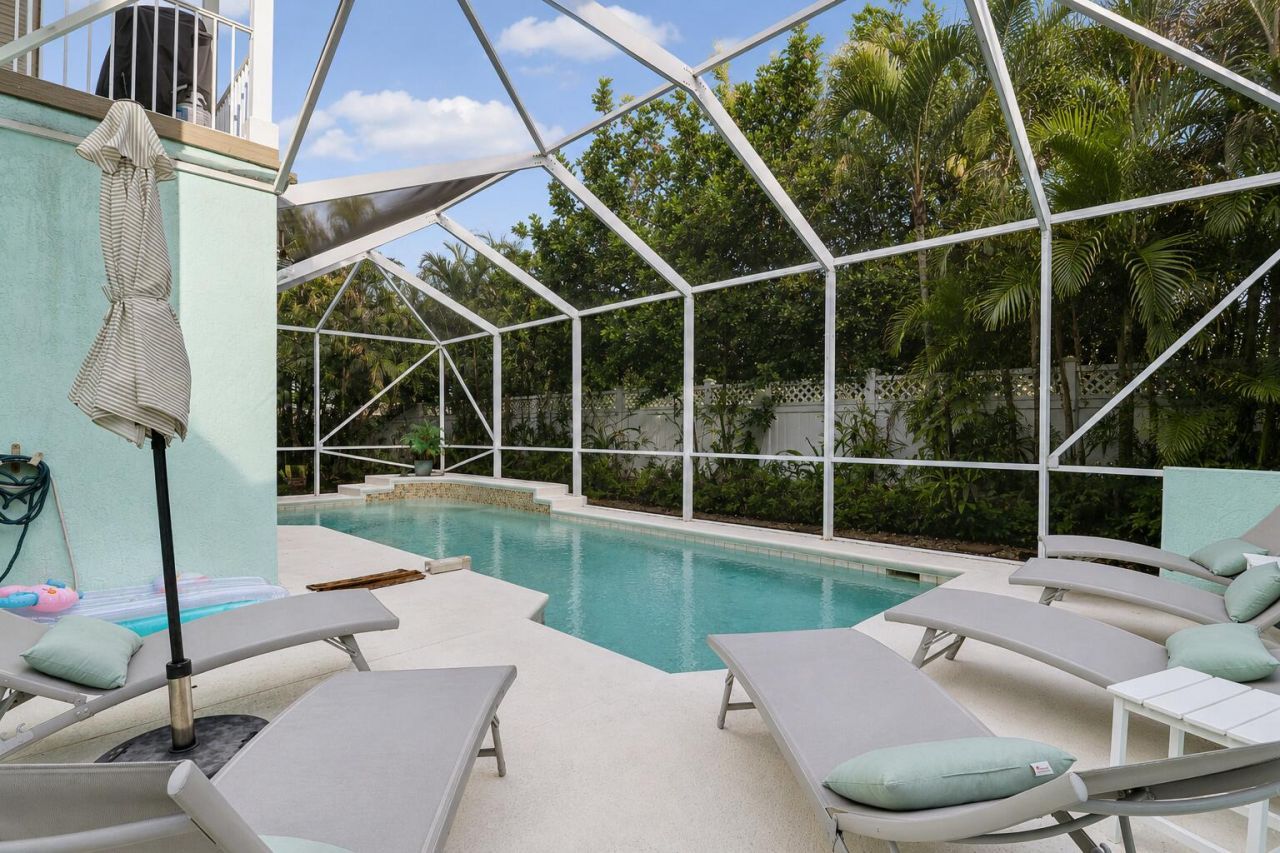 3392 NE Skyline Drive, Jensen Beach, FL 34957 Photo