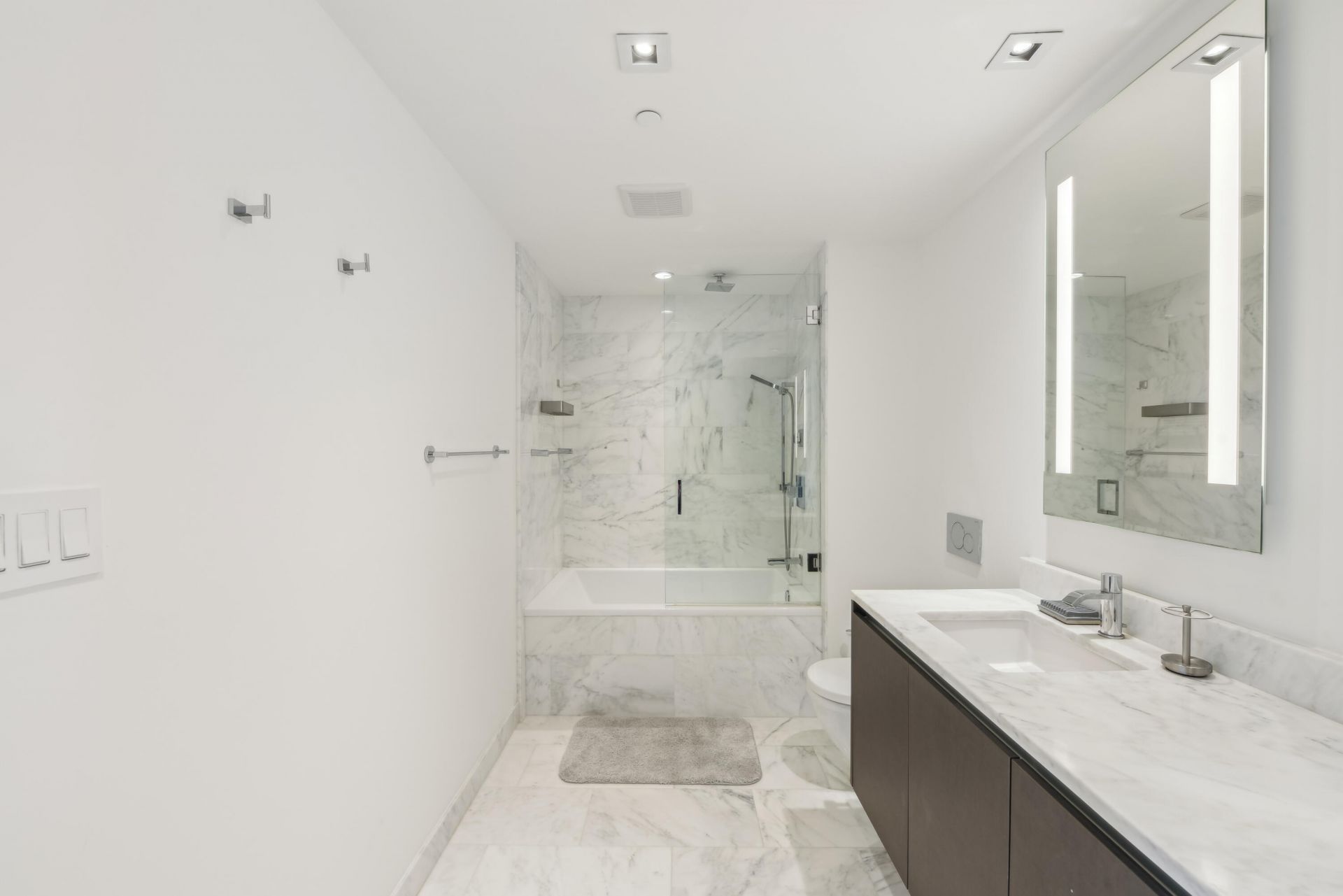 1451 Brickell Avenue, Unit 1202, Miami, FL 33131 Photo