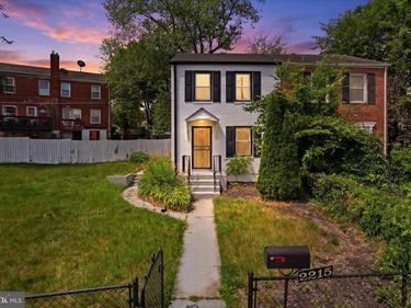 2215 FARRINGTON AVENUE , ALEXANDRIA, VA 22303
