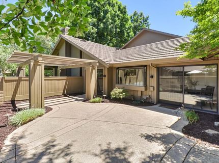 11630 Gold Country Blvd, Gold River, CA 95670 Photo