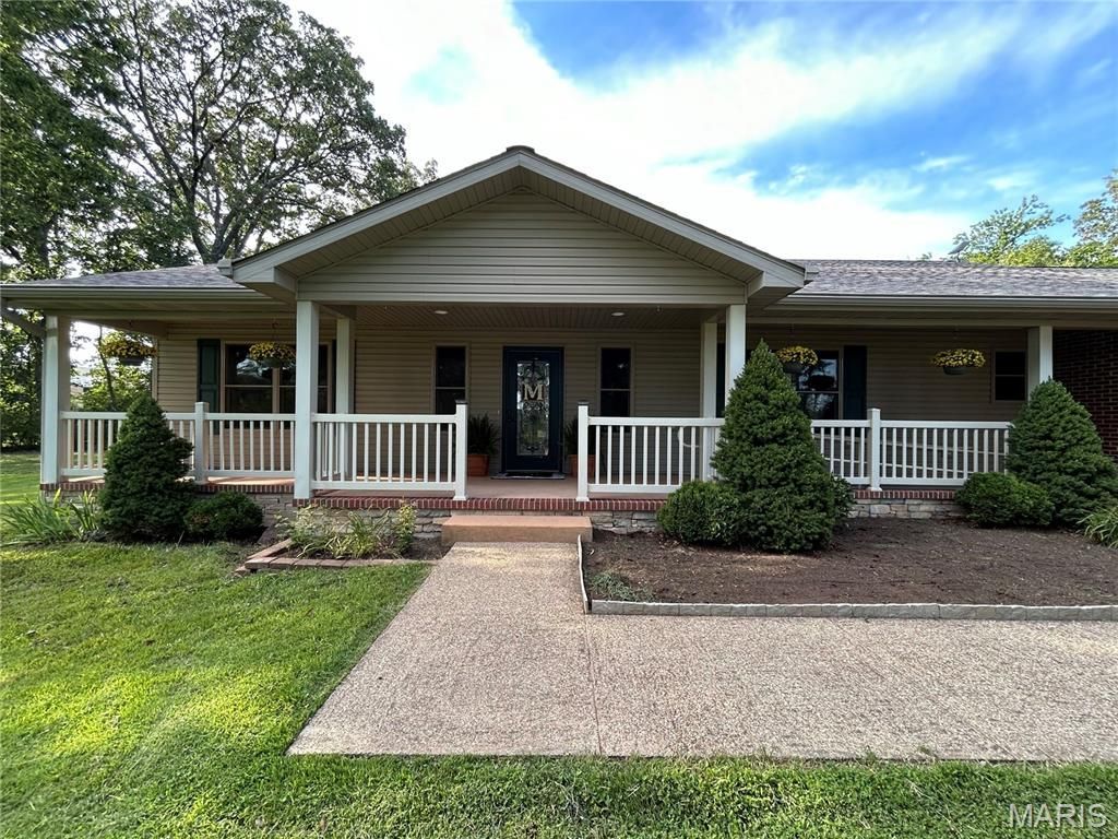4243 Bushy Prairie Road , Fults, IL 62244 Main Photo