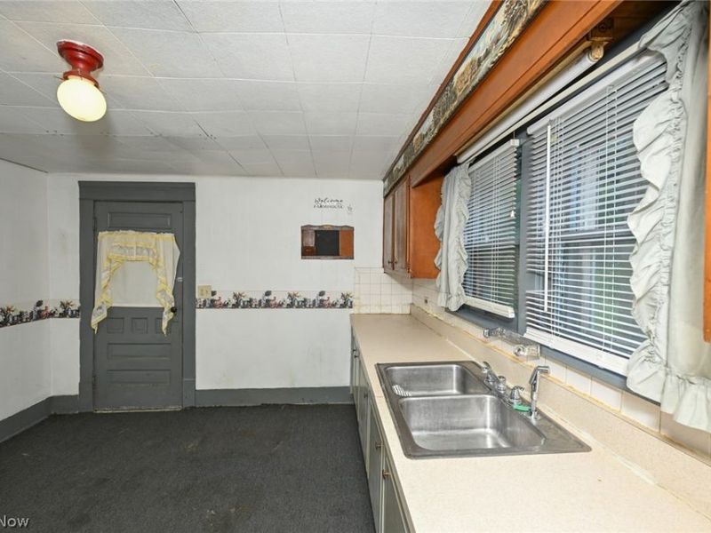 893 Norton Avenue, Barberton, OH 44203 Photo 11