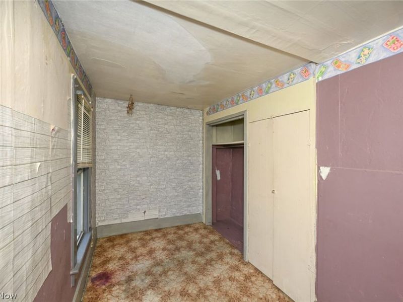 893 Norton Avenue , Barberton, OH 44203 Photo 24